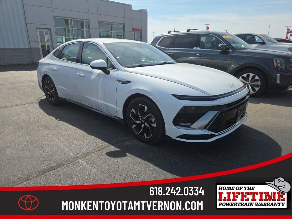 2024 Hyundai Sonata SEL — photo 1 of 7