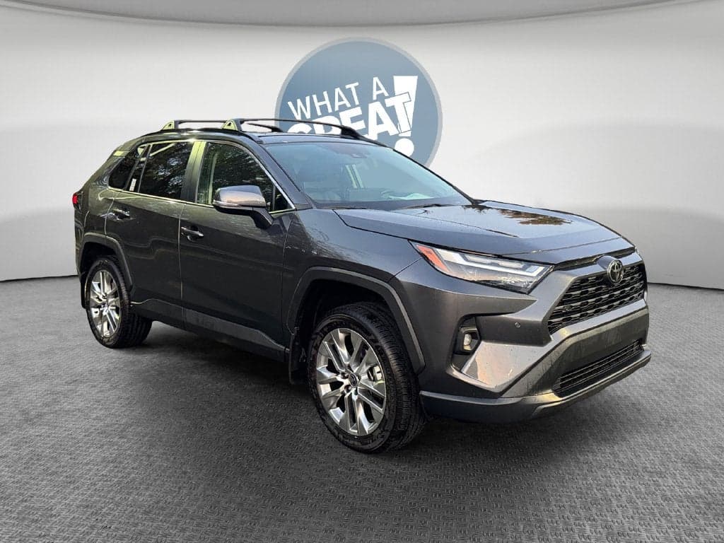 2023 Toyota RAV4 XLE Premium — photo 1 of 5