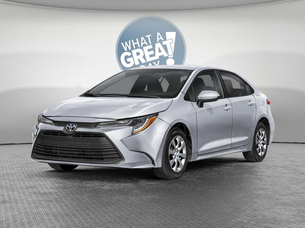 2025 Toyota Corolla LE — photo 1 of 5