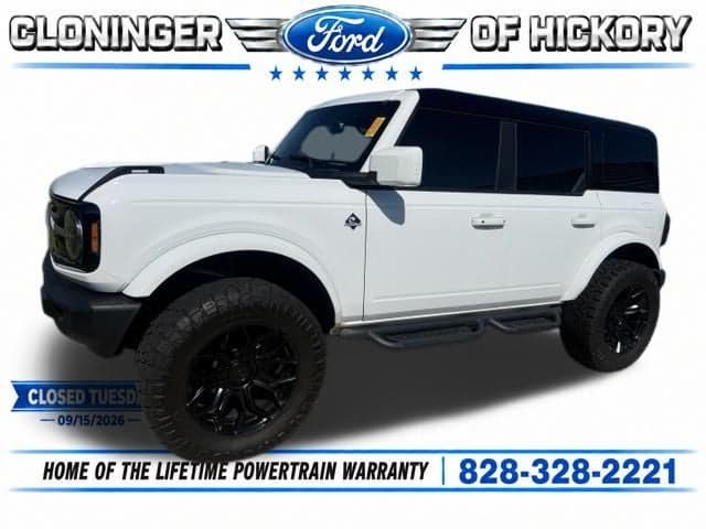 2025 Ford Bronco Outer Banks — photo 1 of 5