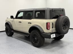 Extra Photo