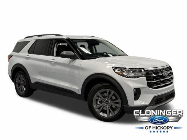 2026 Ford Explorer Active — photo 1 of 36