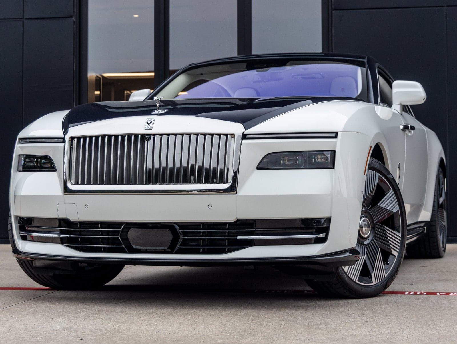 2026 Rolls-Royce Spectre Base — photo 1 of 5