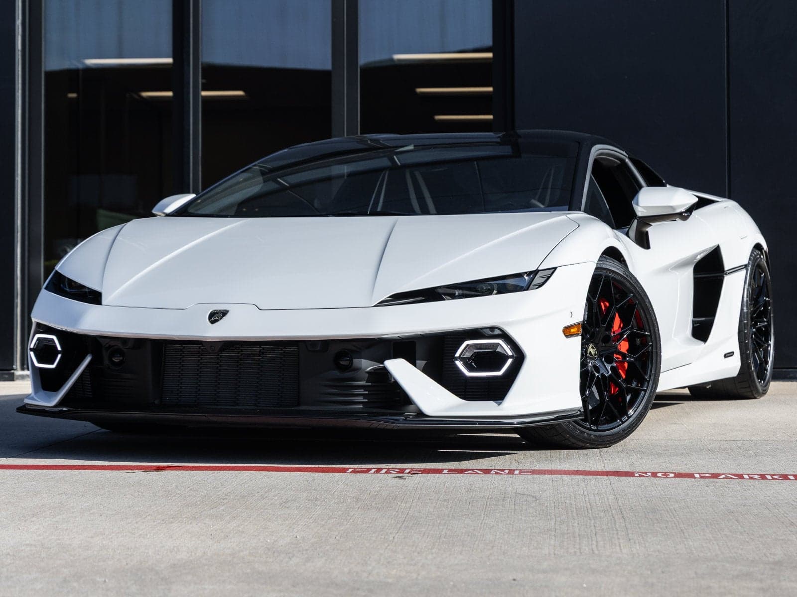 2026 Lamborghini Temerario Base — photo 1 of 5