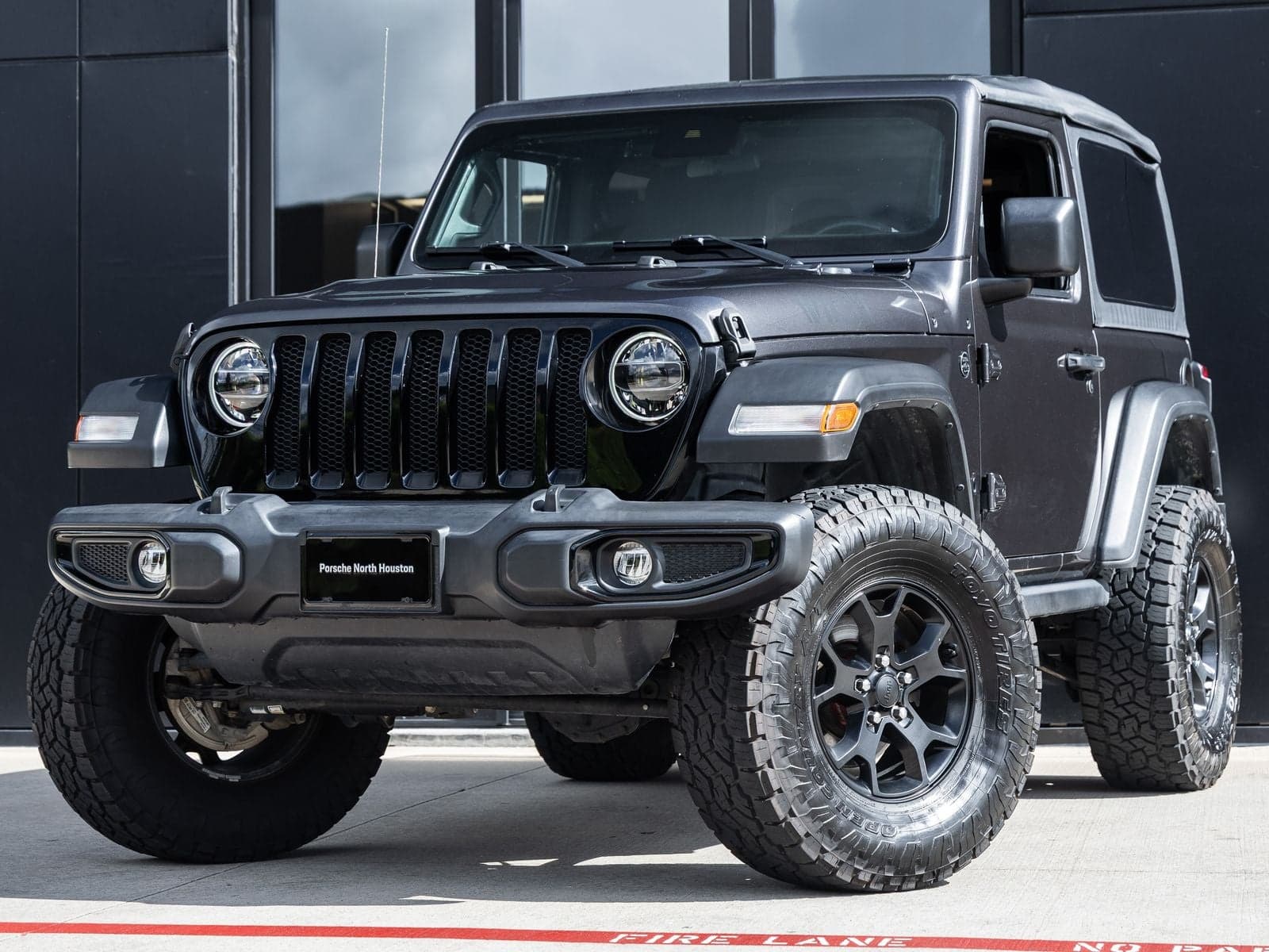 2022 Jeep Wrangler Willys — photo 1 of 55