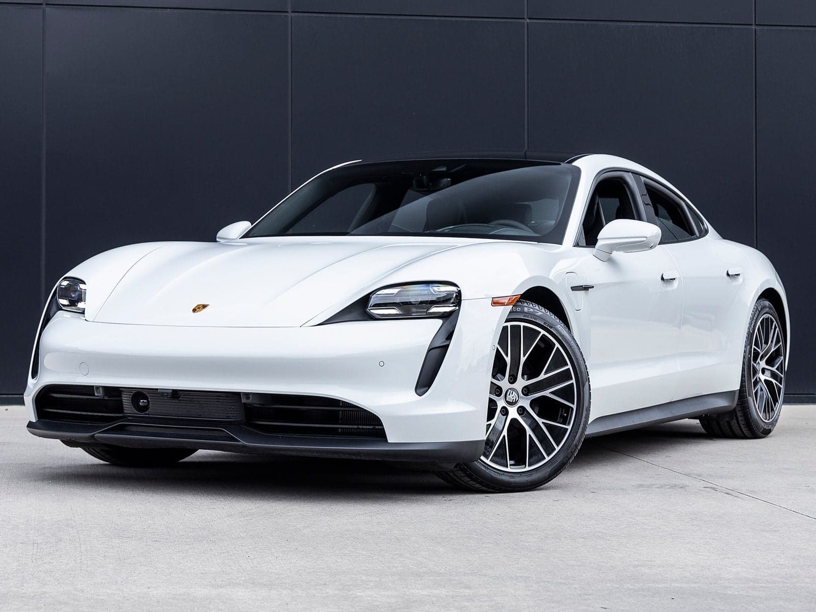 2024 Porsche Taycan Base — photo 1 of 52