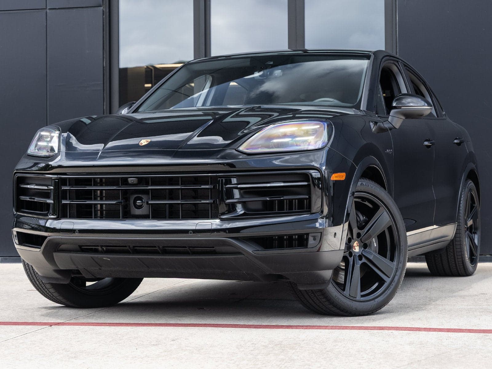 2025 Porsche Cayenne E-Hybrid — photo 1 of 96
