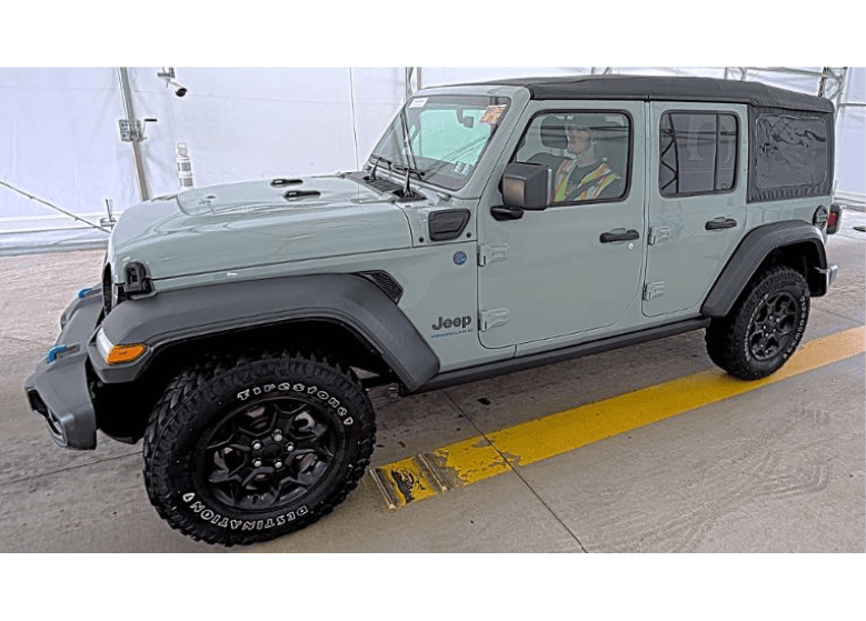 2023 Jeep Wrangler Base — photo 1 of 33