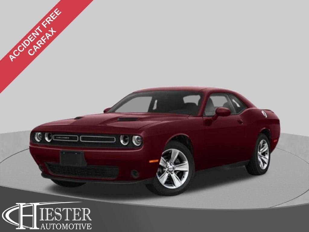 2019 Dodge Challenger SXT — photo 1 of 5