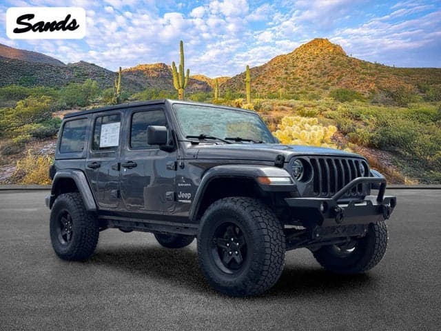 2018 Jeep Wrangler Unlimited Sahara — photo 1 of 31