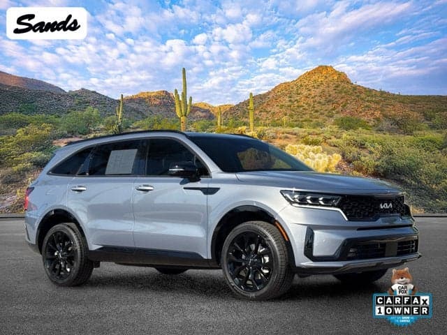 2023 Kia Sorento SX — photo 1 of 30