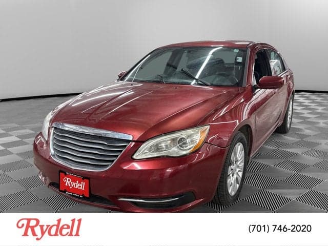 2013 Chrysler 200 LX — photo 1 of 5