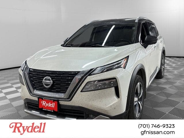 2021 Nissan Rogue Platinum — photo 1 of 5
