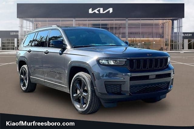 2022 Jeep Grand Cherokee L Altitude — photo 1 of 23