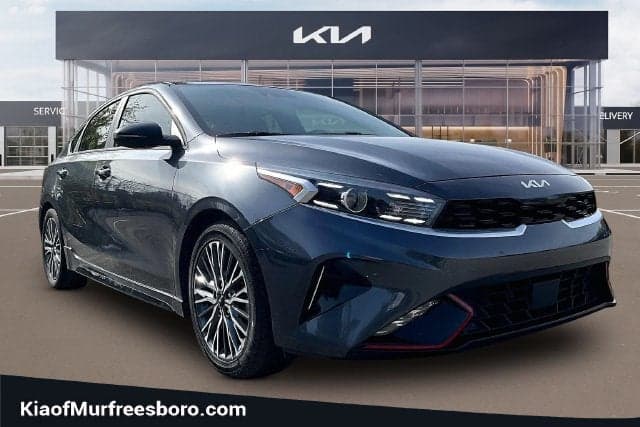 2022 Kia Forte GT-Line — photo 1 of 5