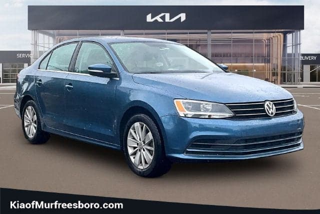 2015 Volkswagen Jetta Sedan 1.8T SE w/Connectivity — photo 1 of 5