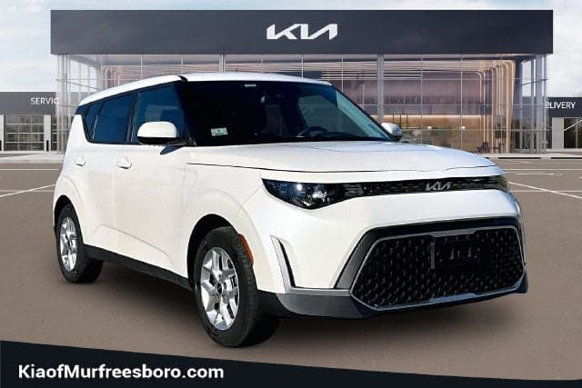 2023 Kia Soul LX — photo 1 of 5