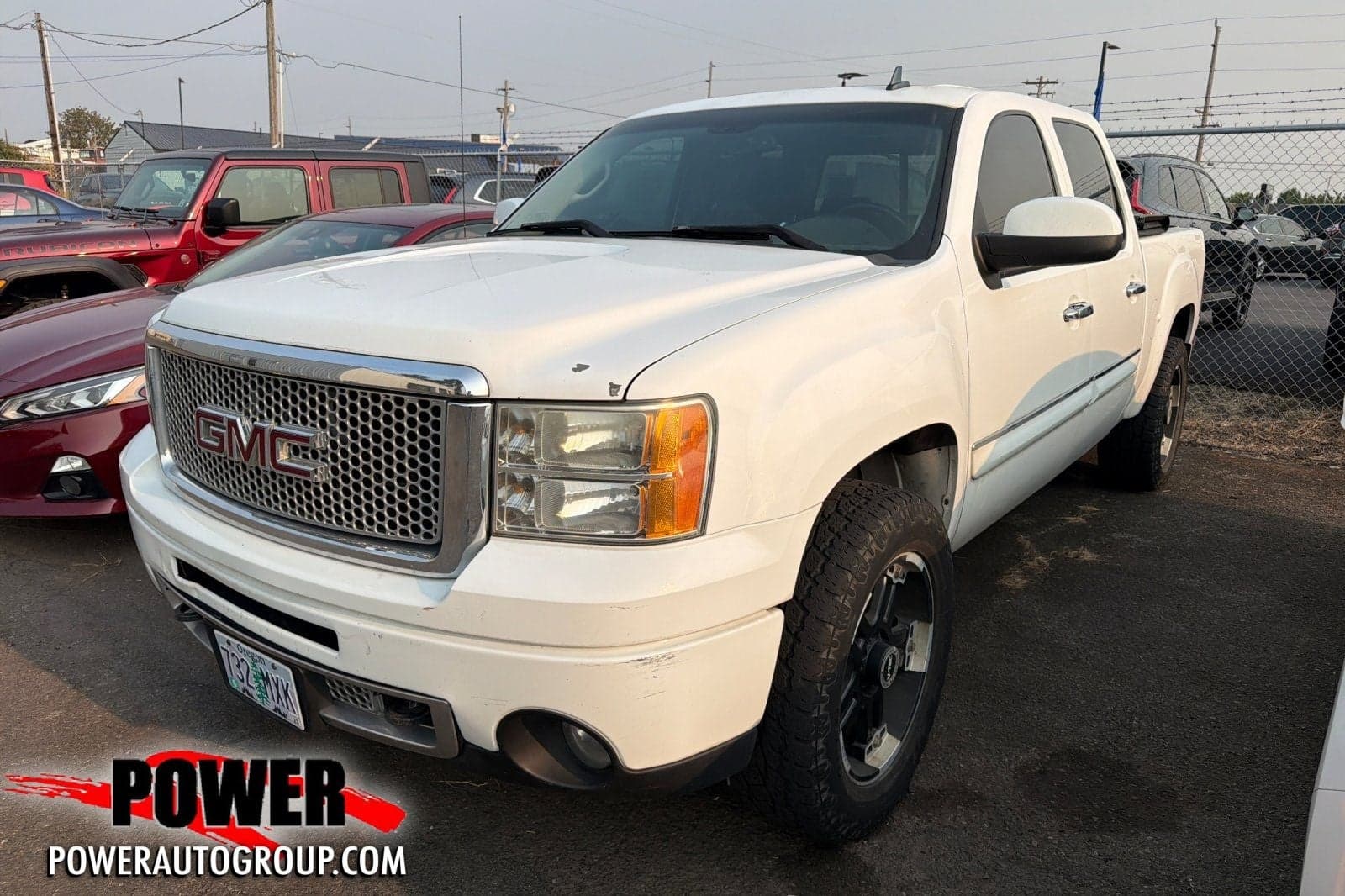 2009 GMC Sierra 1500 Denali — photo 1 of 5