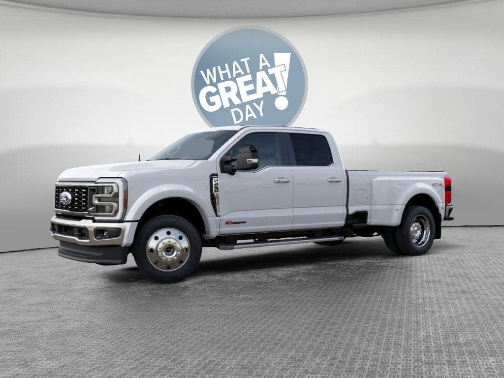2027 Ford Super Duty F-450 DRW Base — photo 1 of 5