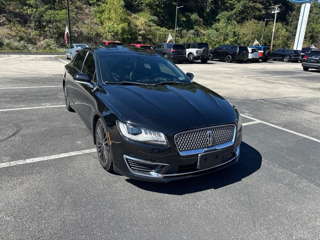 2018 Lincoln MKZ Reserve — photo 1 of 5