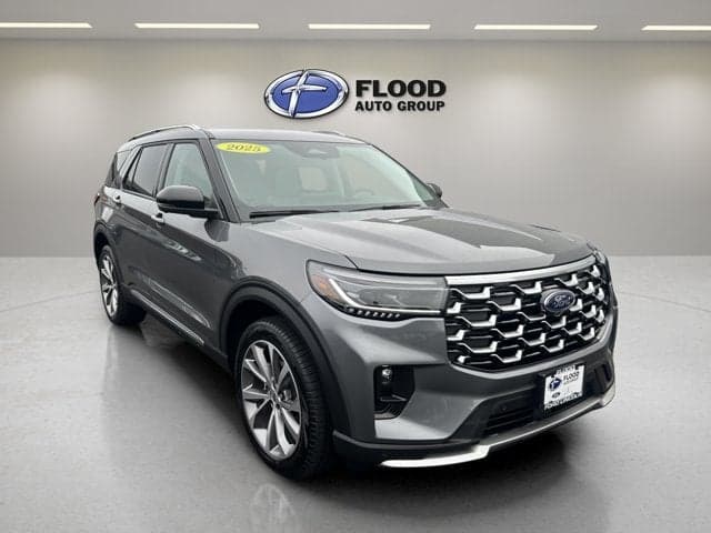 2025 Ford Explorer Platinum — photo 1 of 5