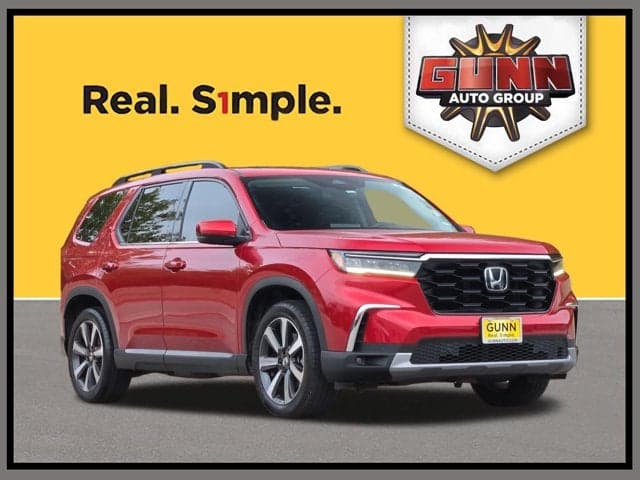 2024 Honda Pilot Touring — photo 1 of 43