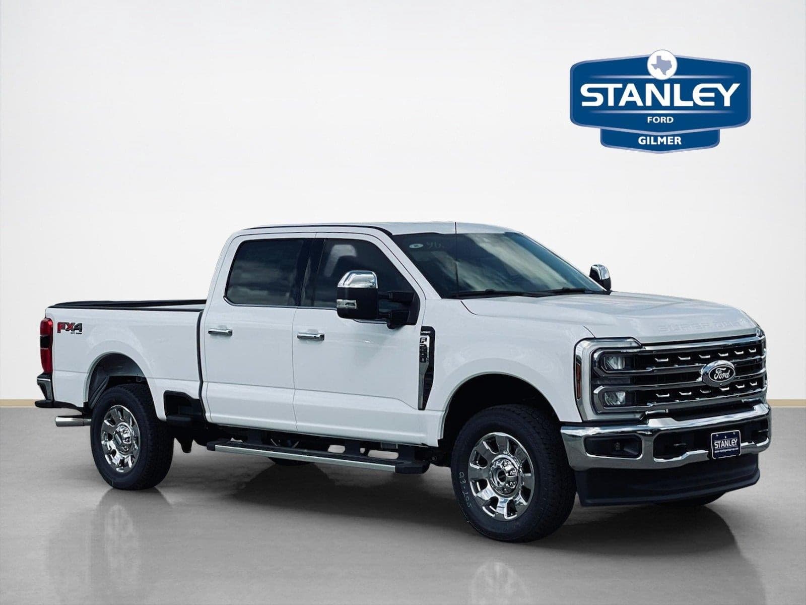 2027 Ford Super Duty F-250 SRW LARIAT — photo 1 of 5