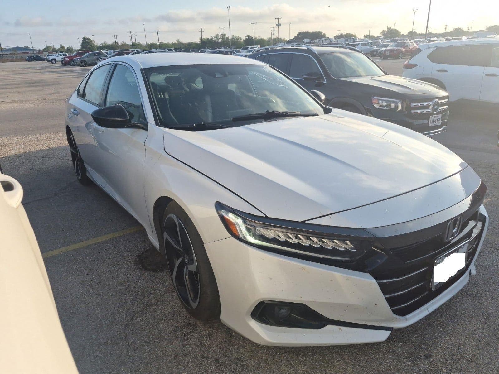 2022 Honda Accord Sedan Sport — photo 1 of 11