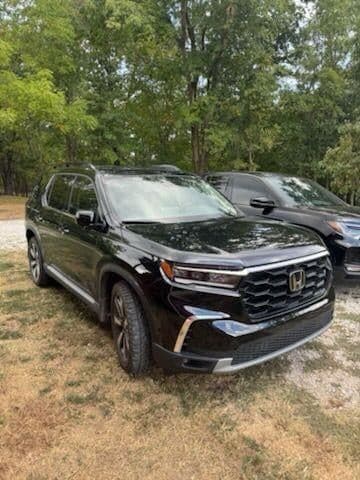 2023 Honda Pilot Elite — photo 1 of 8