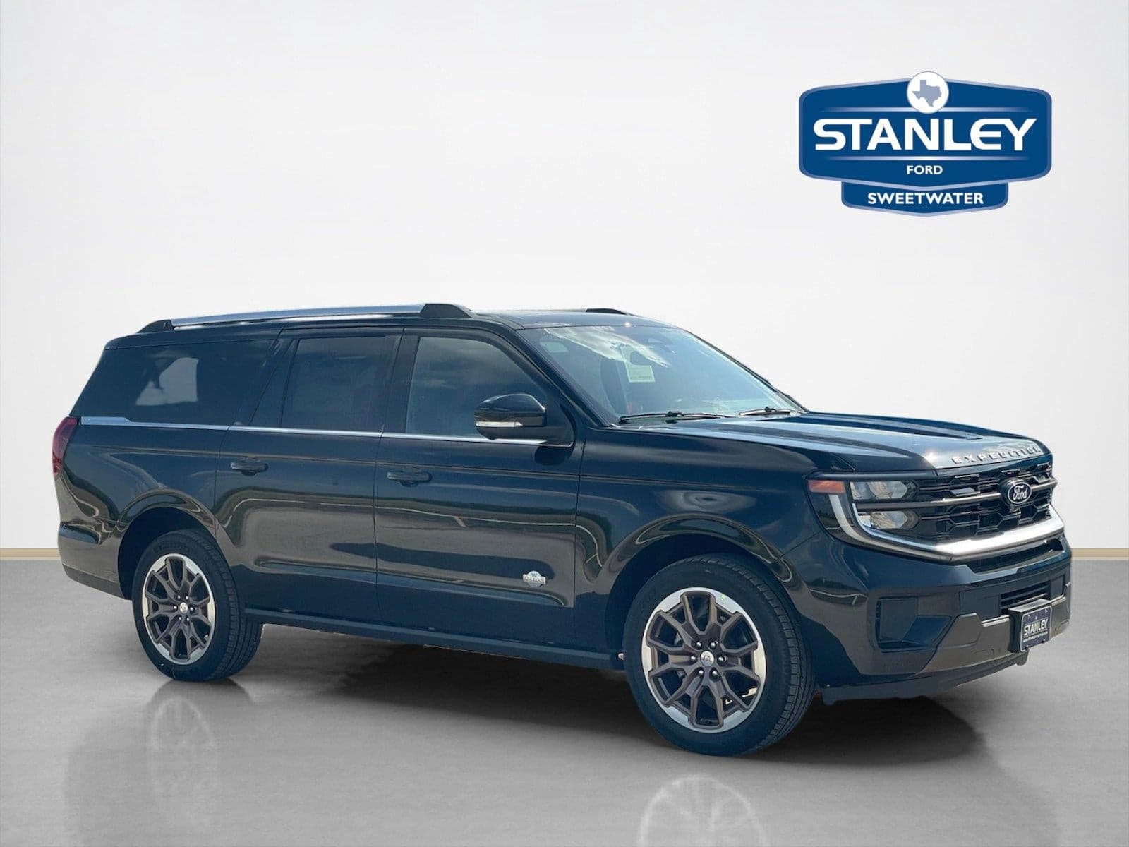 2027 Ford Expedition Max King Ranch — photo 1 of 38