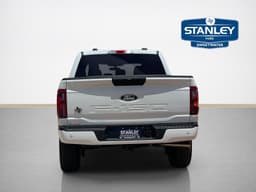 Extra Photo