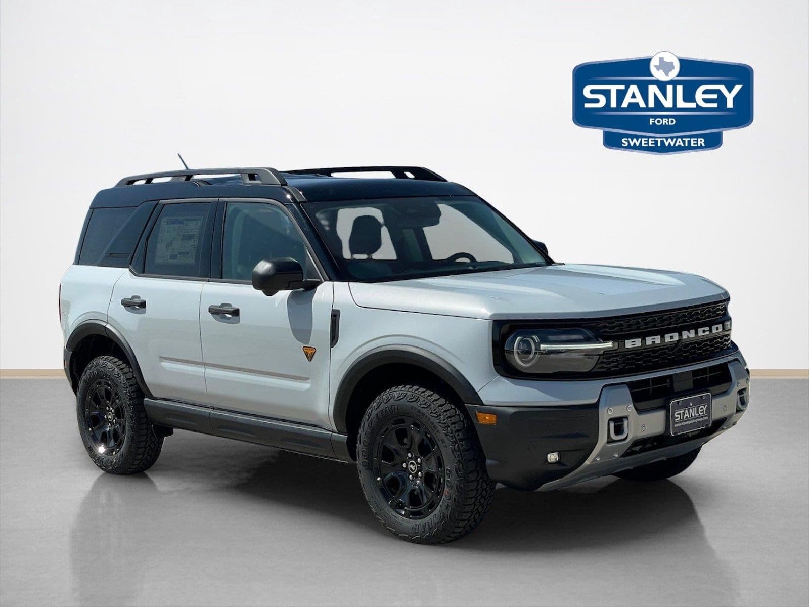 2026 Ford Bronco Sport Badlands — photo 1 of 32