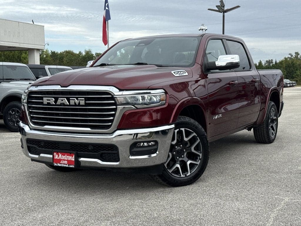 2025 RAM 1500 Laramie — photo 1 of 5