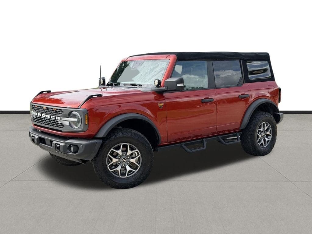 2022 Ford Bronco Badlands — photo 1 of 25