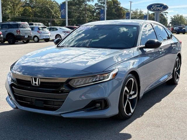 2022 Honda Accord Sedan Sport — photo 1 of 29