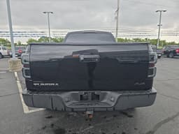 Extra Photo