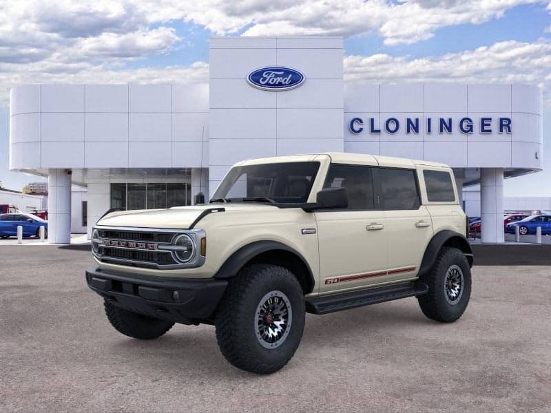 2026 Ford Bronco Outer Banks — photo 1 of 25