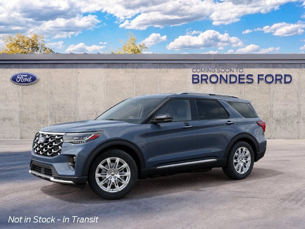 2027 Ford Explorer Platinum — photo 1 of 5