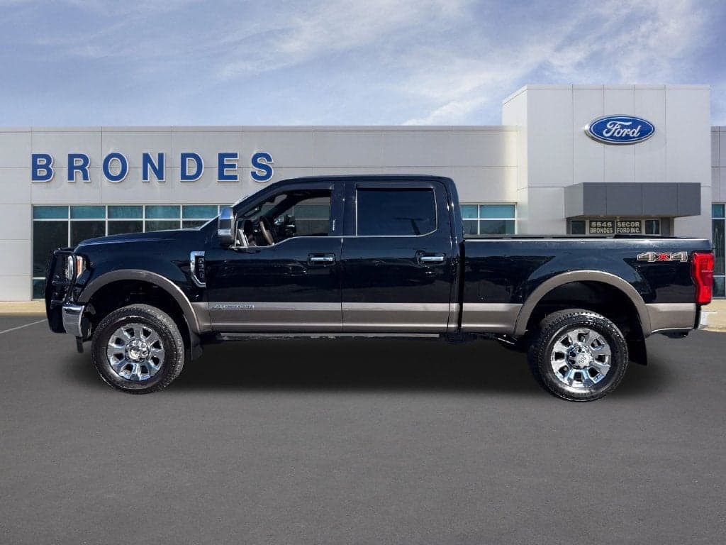 2017 Ford Super Duty F-350 SRW King Ranch — photo 1 of 40