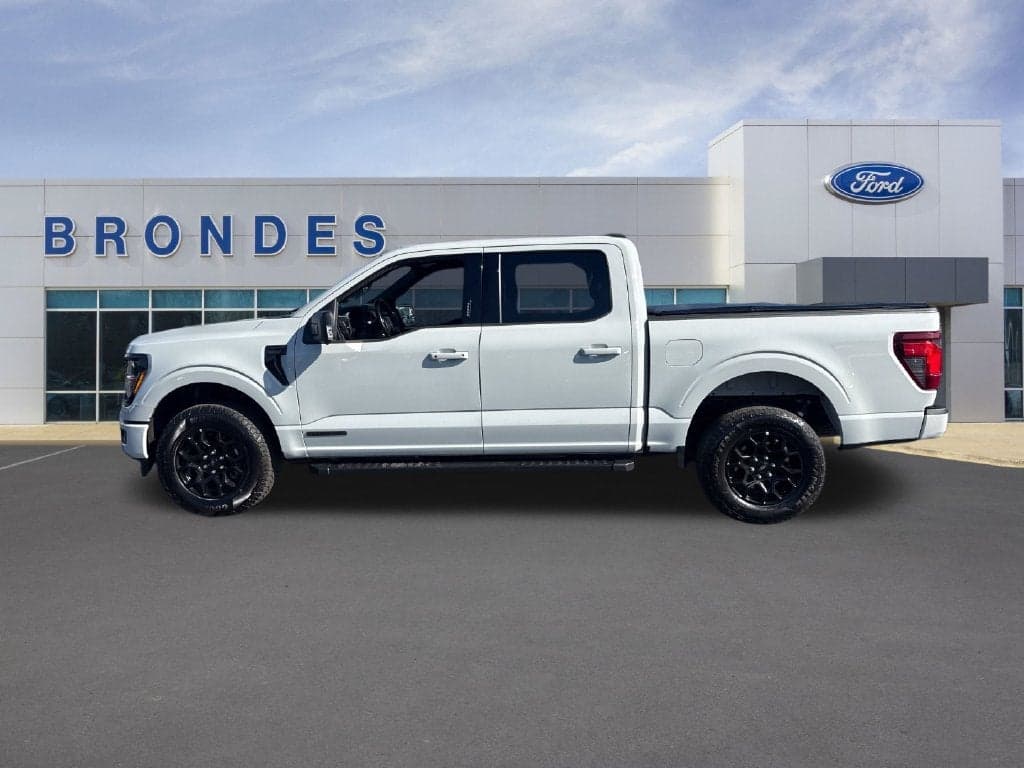 2024 Ford F-150 XLT — photo 1 of 5
