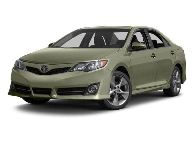 2013 Toyota Camry LE — photo 1 of 5