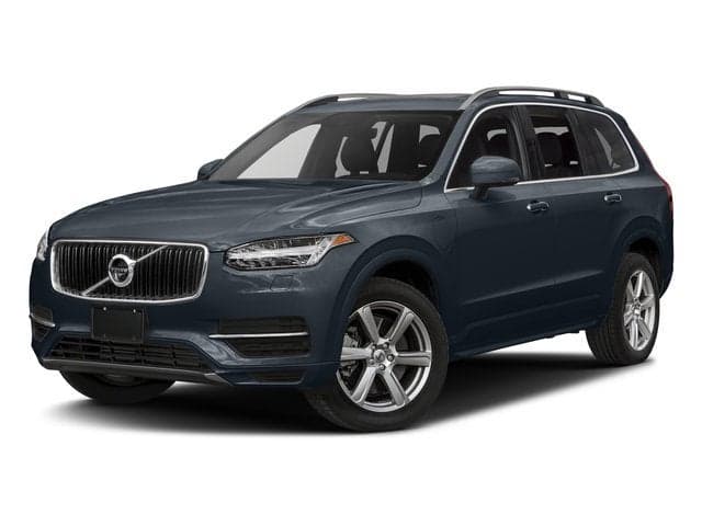 2018 Volvo XC90 Momentum — photo 1 of 5