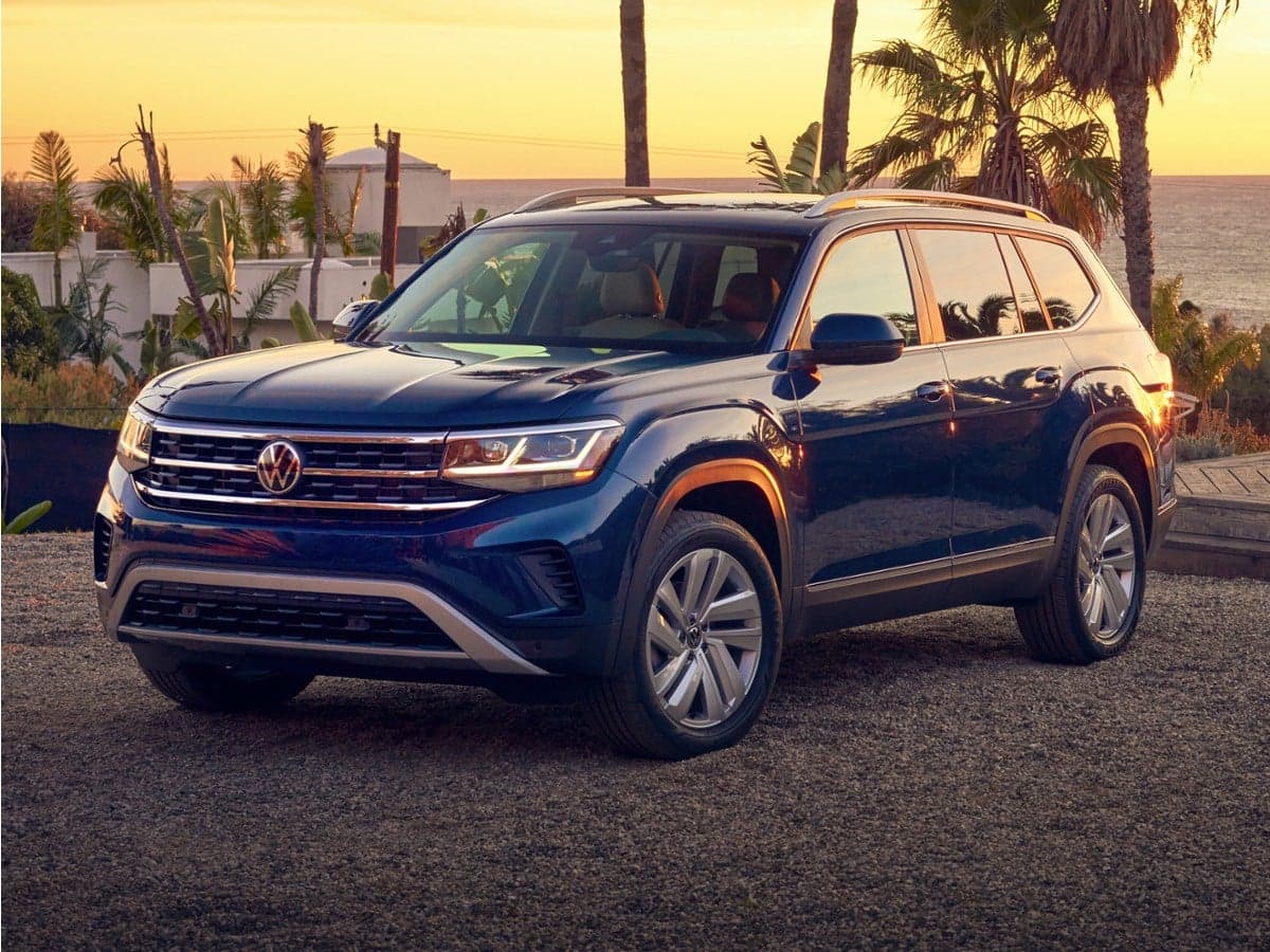 2023 Volkswagen Atlas 2.0T SE — photo 1 of 5