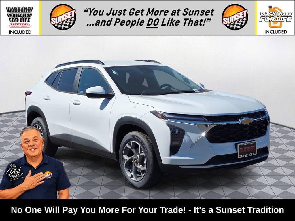 2026 Chevrolet Trax LT — photo 1 of 38