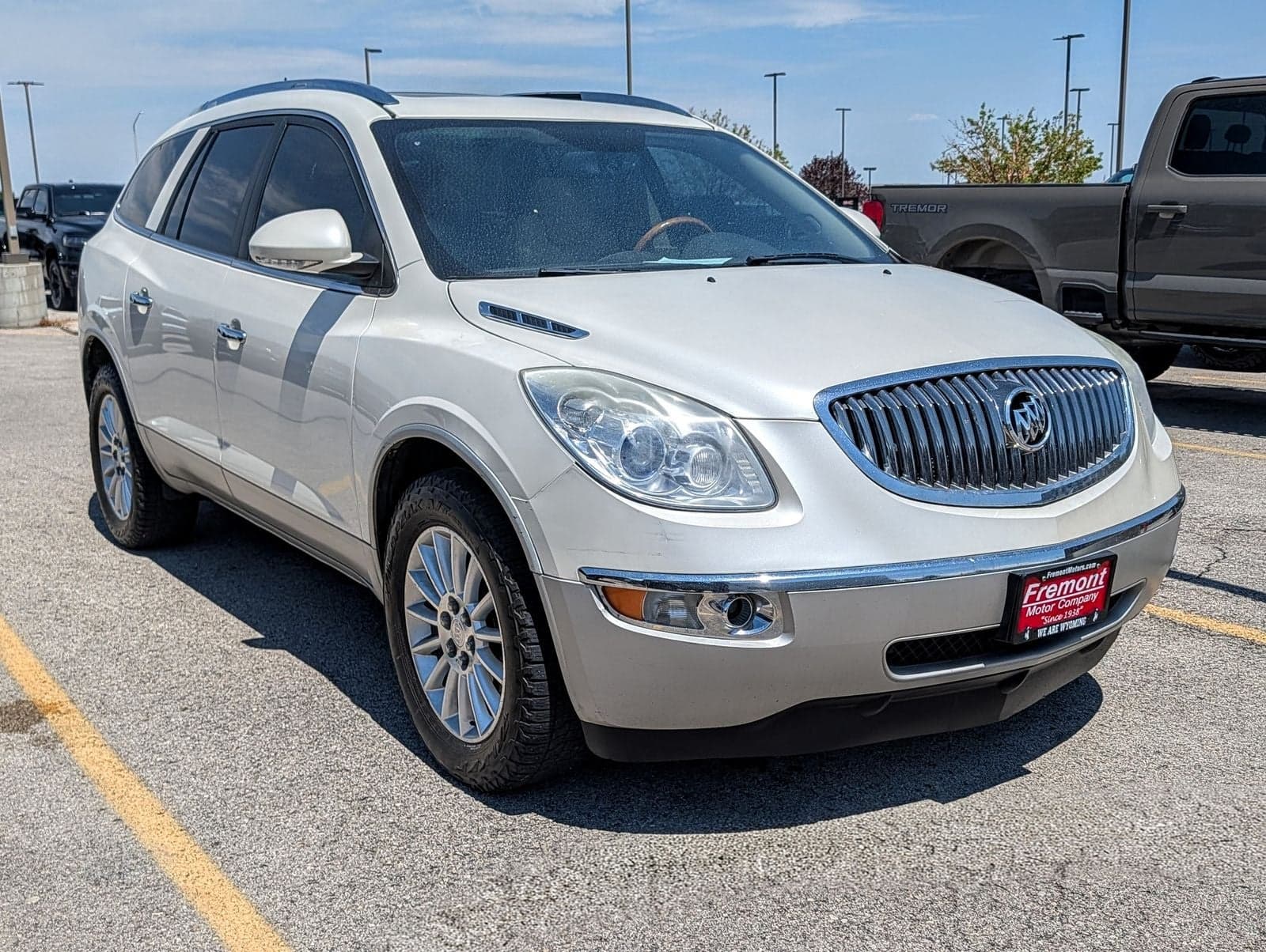 2012 Buick Enclave Leather Group — photo 1 of 6