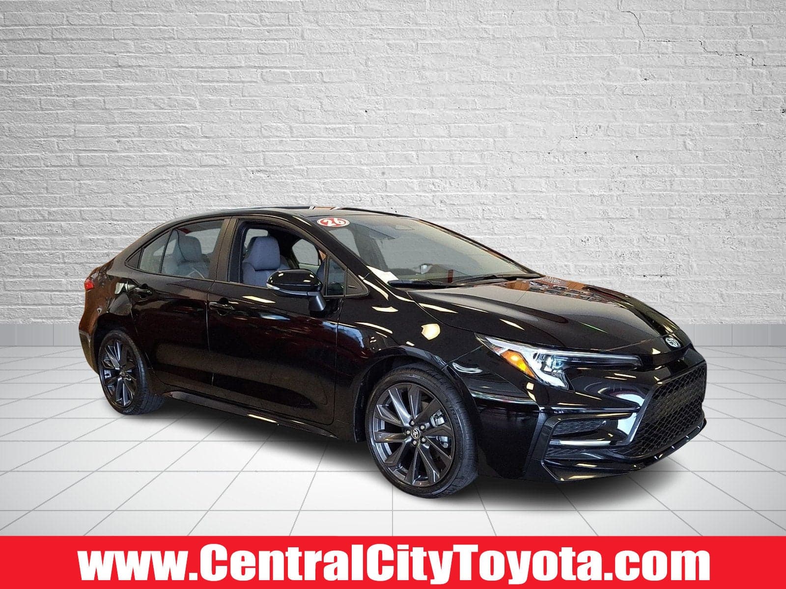 2026 Toyota Corolla SE — photo 1 of 30