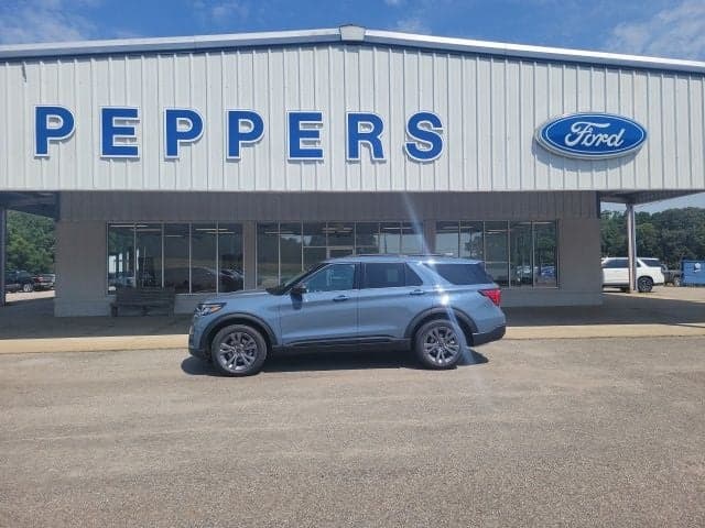 2026 Ford Explorer Active — photo 1 of 58