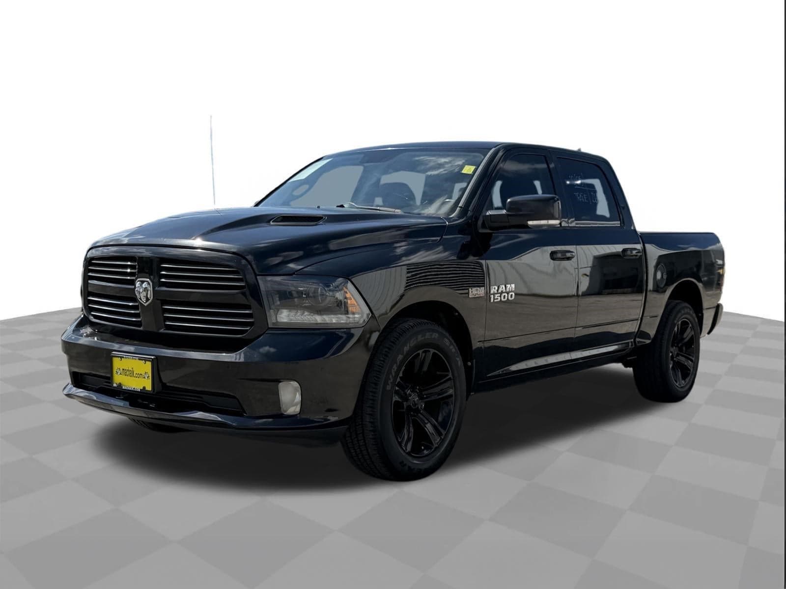 2015 RAM 1500 Sport — photo 1 of 30