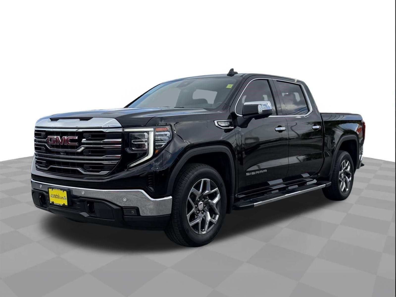 2024 GMC Sierra 1500 SLT — photo 1 of 30