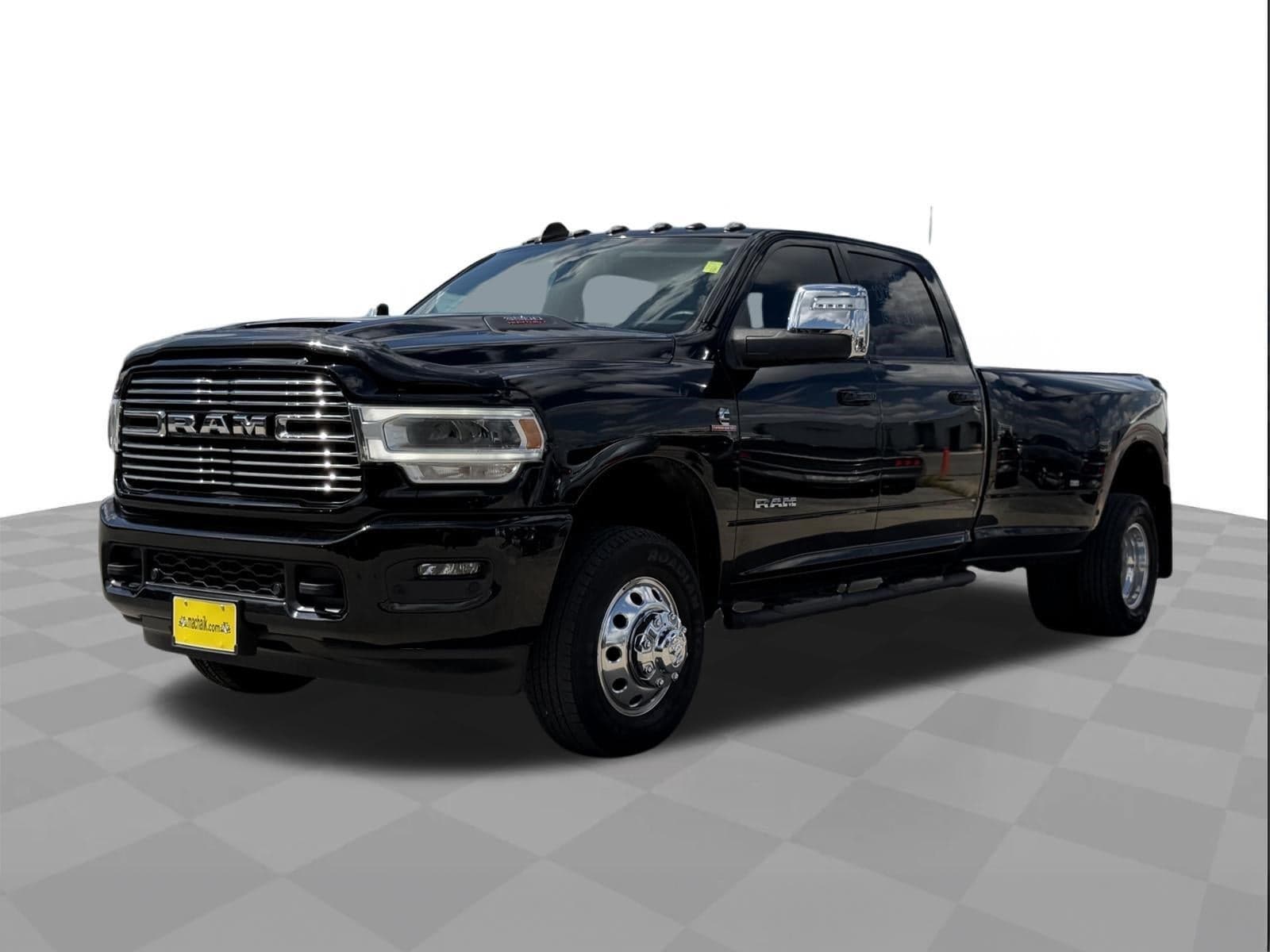 2024 RAM 3500 Laramie — photo 1 of 30